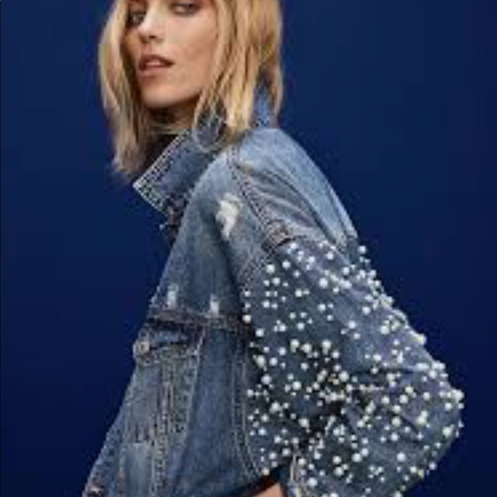 NWOT Sunset + Spring Embellished Denim Jacket